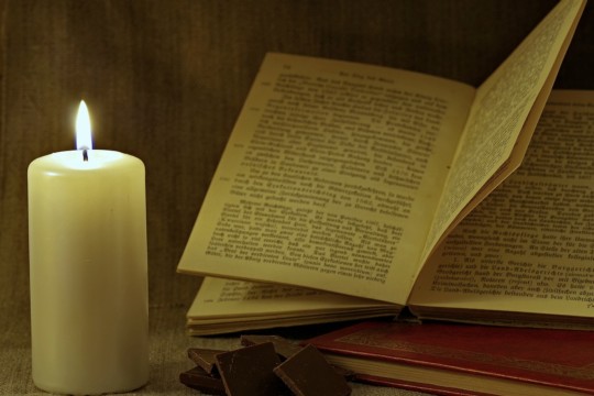 book-2086304_960_720