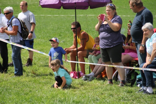 6532ccf3dba193c4278369ec5bfacef8.jpg