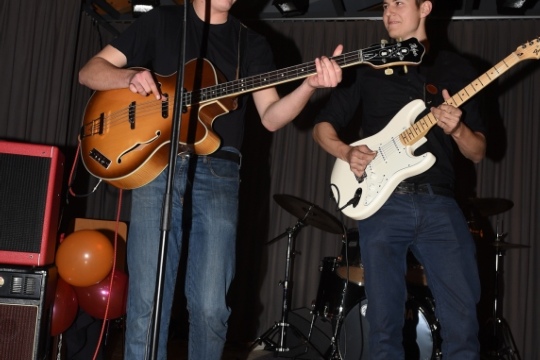 65e788fabe638ed24bf9876f6c0e5478.jpg