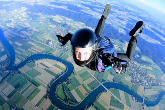 Skydive Christina