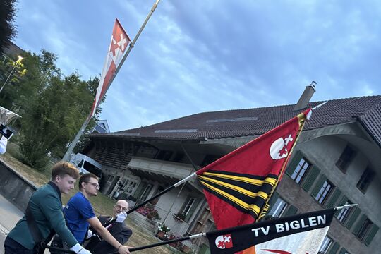 Umzug_Bundesfeier_Biglen_Tief_1