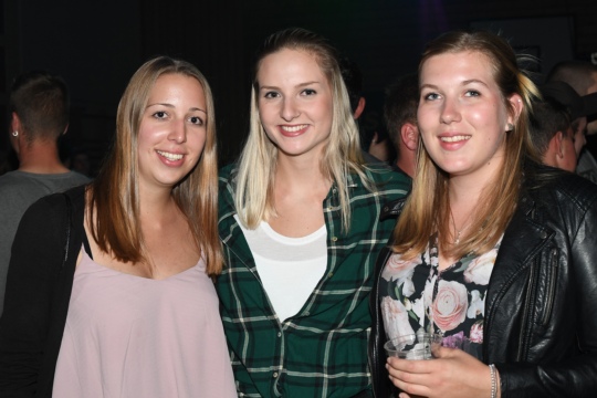 672fc6249e0d5c389401fd0c62190a4a.jpg