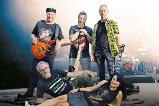 ETERNIT-rockt-Bandfoto (1000x645px).jpg