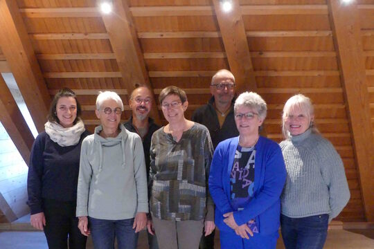 Karin Stucki, Erika Linder, Stefan Kipfer, Annemarie Rüegsegger, Rolkf Fässler, Cornelia Sommer, Heidi Bürgin.jpg