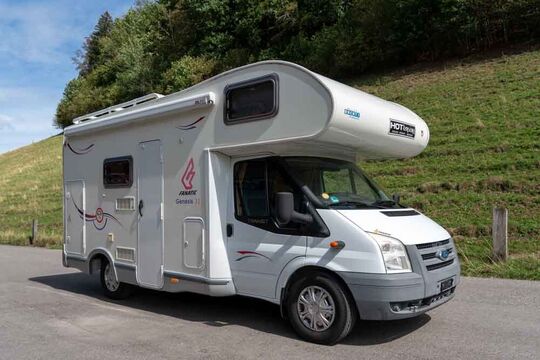 Camper-2.jpg