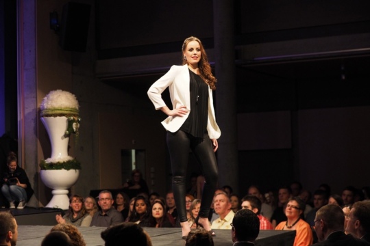 6c6eaa49424bd0399635d41a2df969cf.jpg