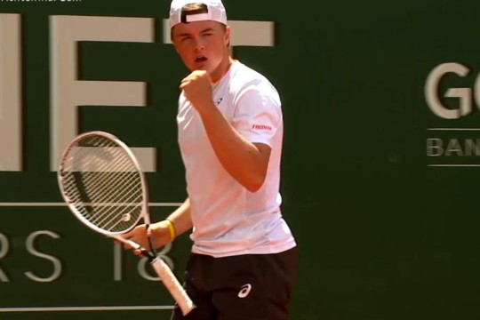 srf_stricker_strike2