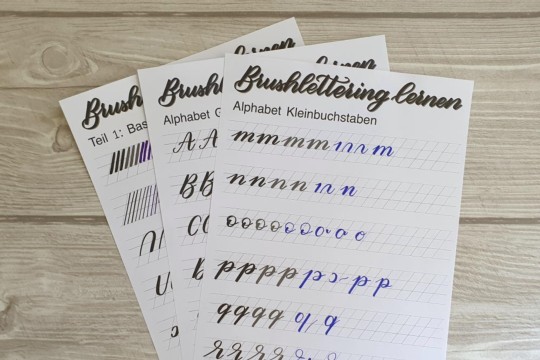 brush-lettering-lernen-uebungsblaetter.jpg