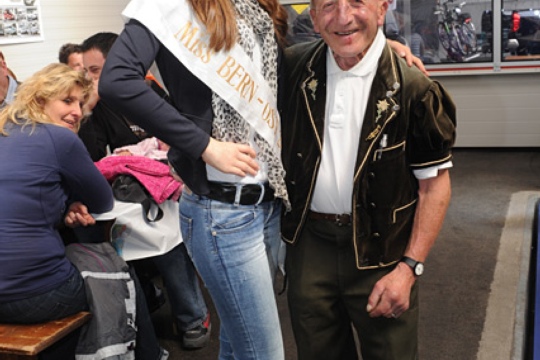 6e53d155d8f136495a209ee7beec2fc5.jpg