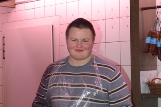 6e58e8d7efbd2eeb49e4da93ec13e4c1.jpg