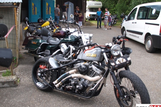 6ed31f8d55fc09b3f6733865c0bf357c.jpg