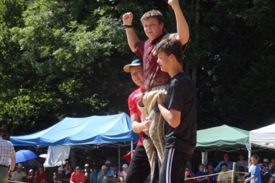 6fe574e825b4853b620521863c41de20.jpg