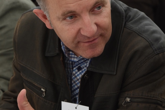 726ab8cf6b89dfd22856f2ad9f252713.jpg
