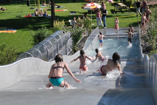 2019-01-15_Freibadprojekt_plus_-_Breitwasserrutsche_-_Musterbild_2