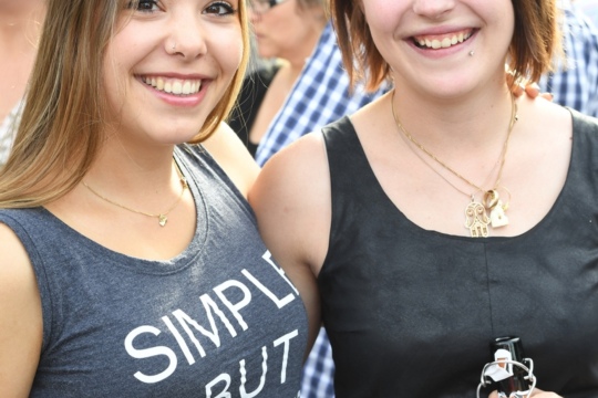 761c579f7ccfb39dfebf54bba89218c2.jpg
