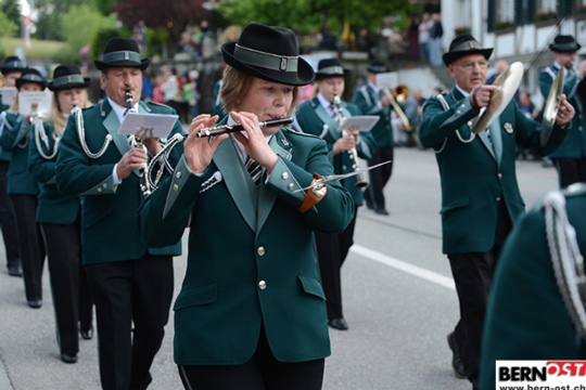 7633f08375e87bbe378f13130f91cdbc.jpg