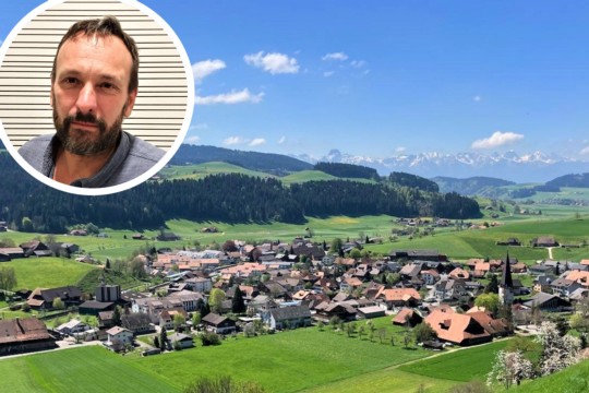 Zaeziwil Dorf des Jahres-High-Quality