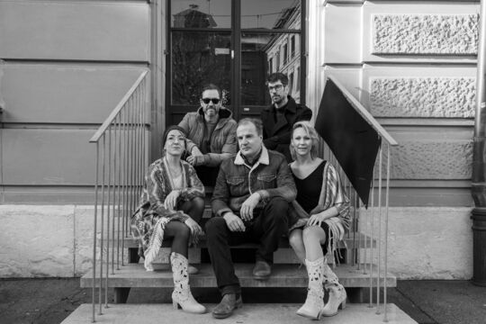 Adrian Almendinger und Band.jpeg