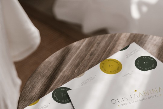 olivianina.ch logo .jpg