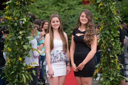 8022041b158ef41f6f595d6657473a19.jpg