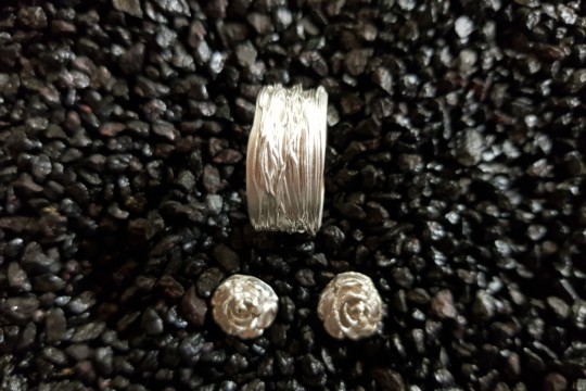 Schmuck 16.3.2022  3.jpg