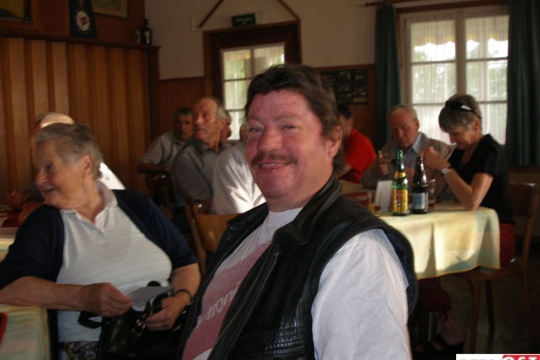 8127afad37e9c32884d15a50733a584a.jpg