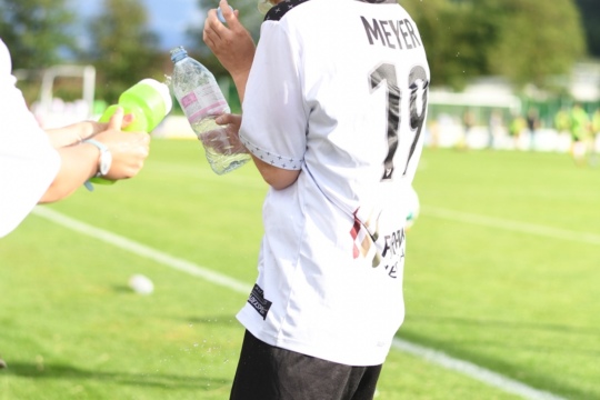 81b468887107f1b8969a3d1ba165bac8.jpg