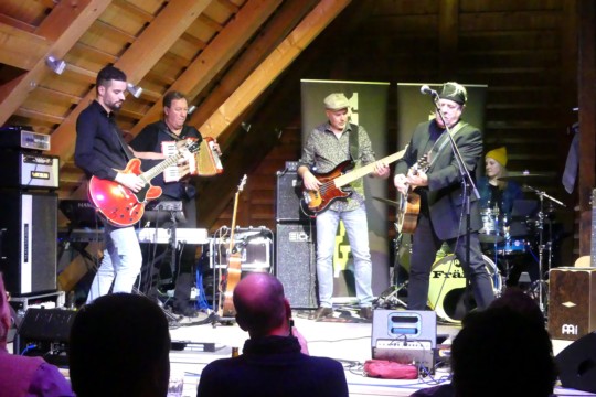 v.l.Mätthu Wisler, David Brotschi, Stöffu Oesch, Fränk Arnold, Sandra Schorer