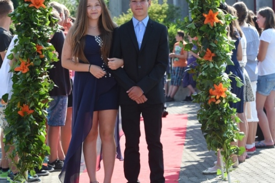 86b2f601a6a3a830c34a3321d6355d3e.jpg