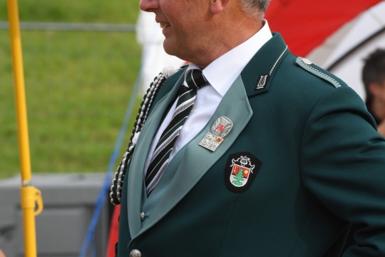 8715cb0e00b73d8bea4d215a57614a11.jpg