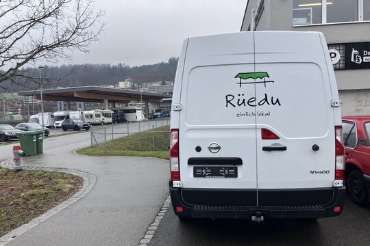 Bild R&uuml;edu zieht die Reissleine