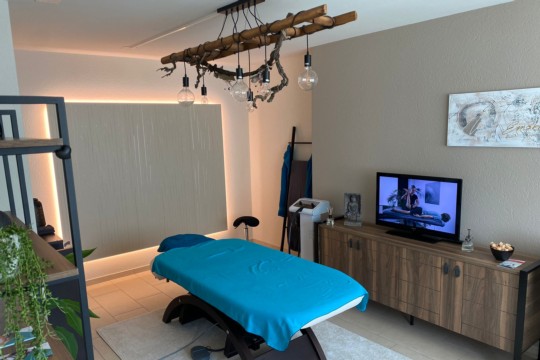 PHOTO-2022-09-11-18-12-26 (1).jpg