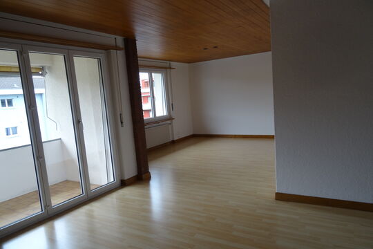 3-Wohn- und Esszimmer.jpg