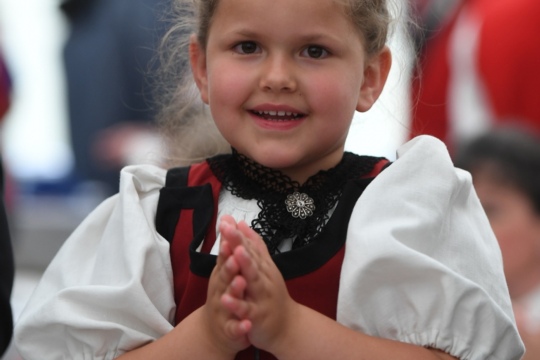 8f588ac5a6ed1e685a635e6580c44854.jpg