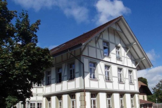 Schulhaus Kiesen