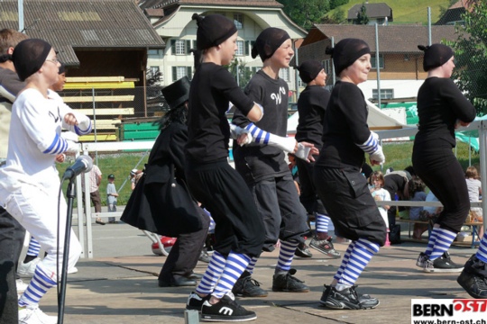 90003cb1cbc4be5dbe9e3697783047bb.jpg