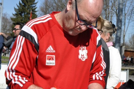 907f1c6646653c05aeccc6838133a474.jpg