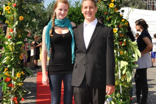 915ed825323f39971ab2df78e00b0087.jpg
