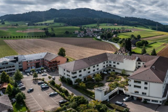 Bild Altersheim und Kastanienpark schliessen sich zusammen