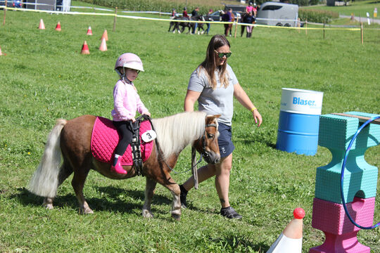 Plauschturnier im Bächi 031