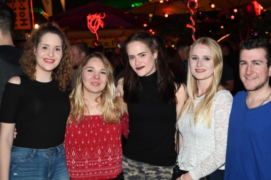 941e63d1ff3ece1aa18dbade66835e96.jpg