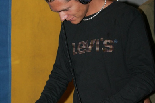 9524b17876de20674b84b72f4d8781fb.jpg