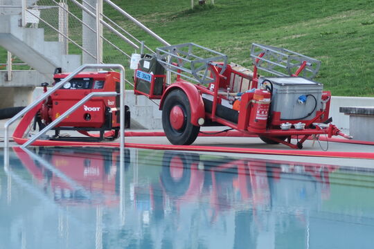 Bild Pumpaktion Badi Grossh&ouml;chstetten