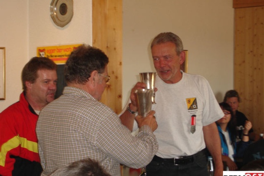 9c2fdad13209a8dfcf0a66bb394f27c9.jpg