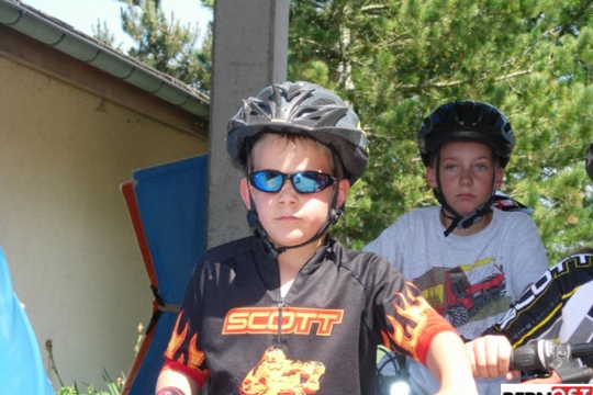 9c938487f38a7310ac41c82c6f21eb1b.jpg