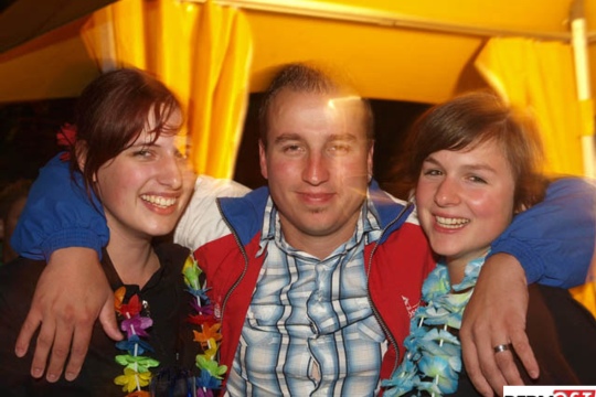 9d26dd27732c05f46d39af9a93be838d.jpg