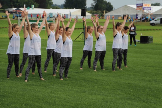 9d6b414941a859e89ac3c622ce660db1.jpg