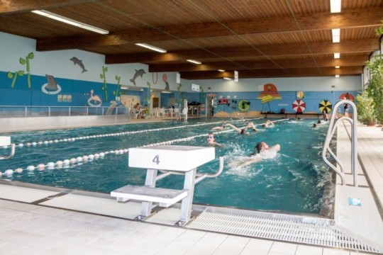 hallenbad
