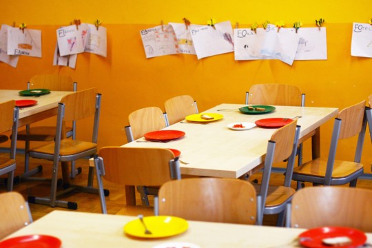 kindergarten-2456159_1920