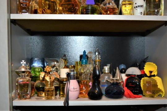Parfum Vitrine 2